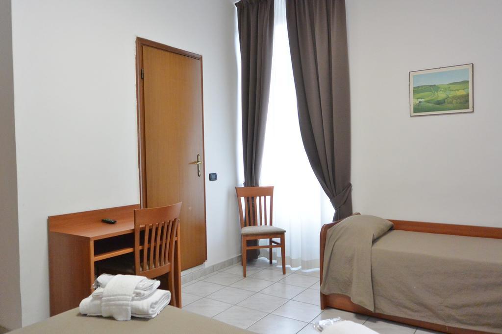 מילאנו Hotel Trentina מראה חיצוני תמונה