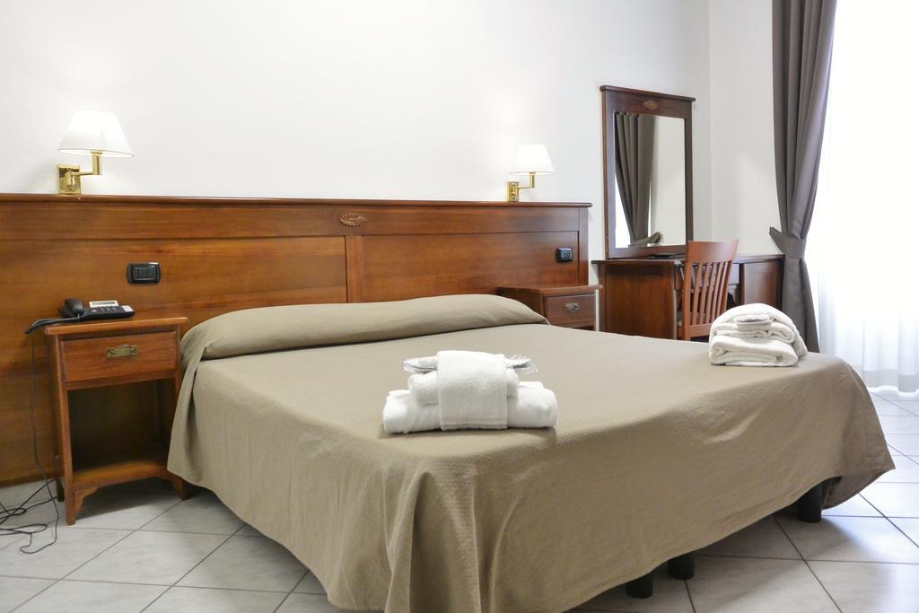 מילאנו Hotel Trentina חדר תמונה