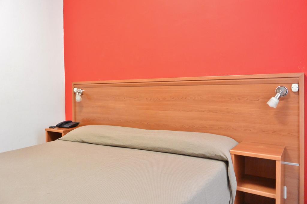 מילאנו Hotel Trentina מראה חיצוני תמונה
